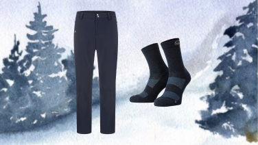 Au chaud pendant l'hiver : Pantalons thermiques et chaussettes de trekking pour les jours froids