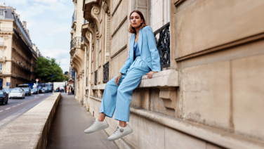 En quasi-apesanteur tout au long de la journée avec nos sneakers légères comme une plume.
